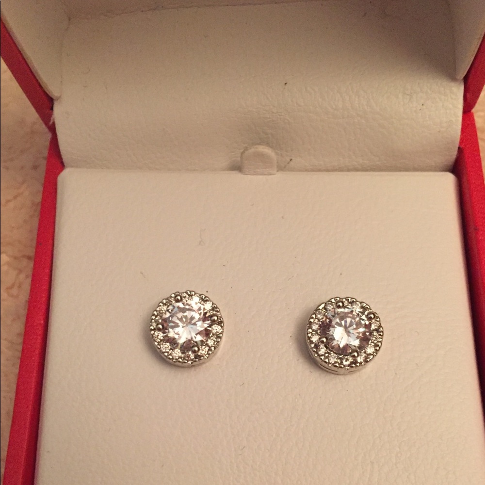 Cubic.Zirconia Earrings